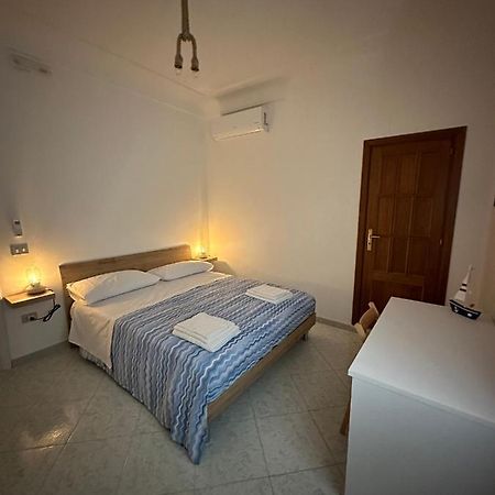 Bed and Breakfast Il Nodo Сорренто Экстерьер фото